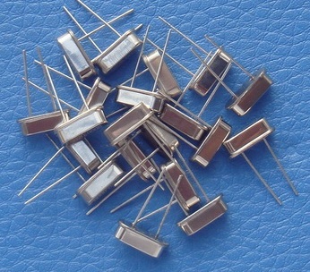 Набор кварцевых резонаторов 15шт